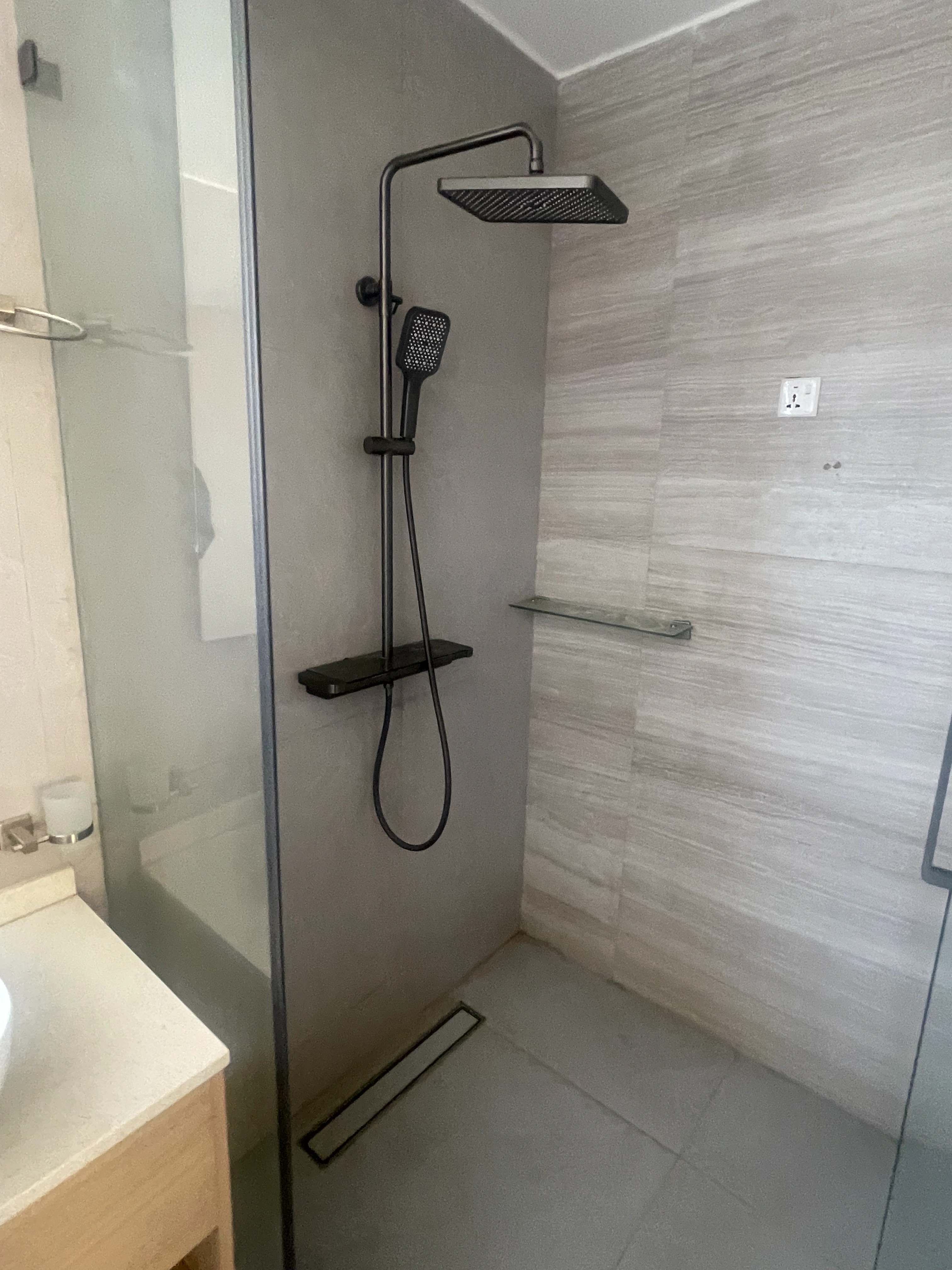 Villa for Sale – Nyakuron West