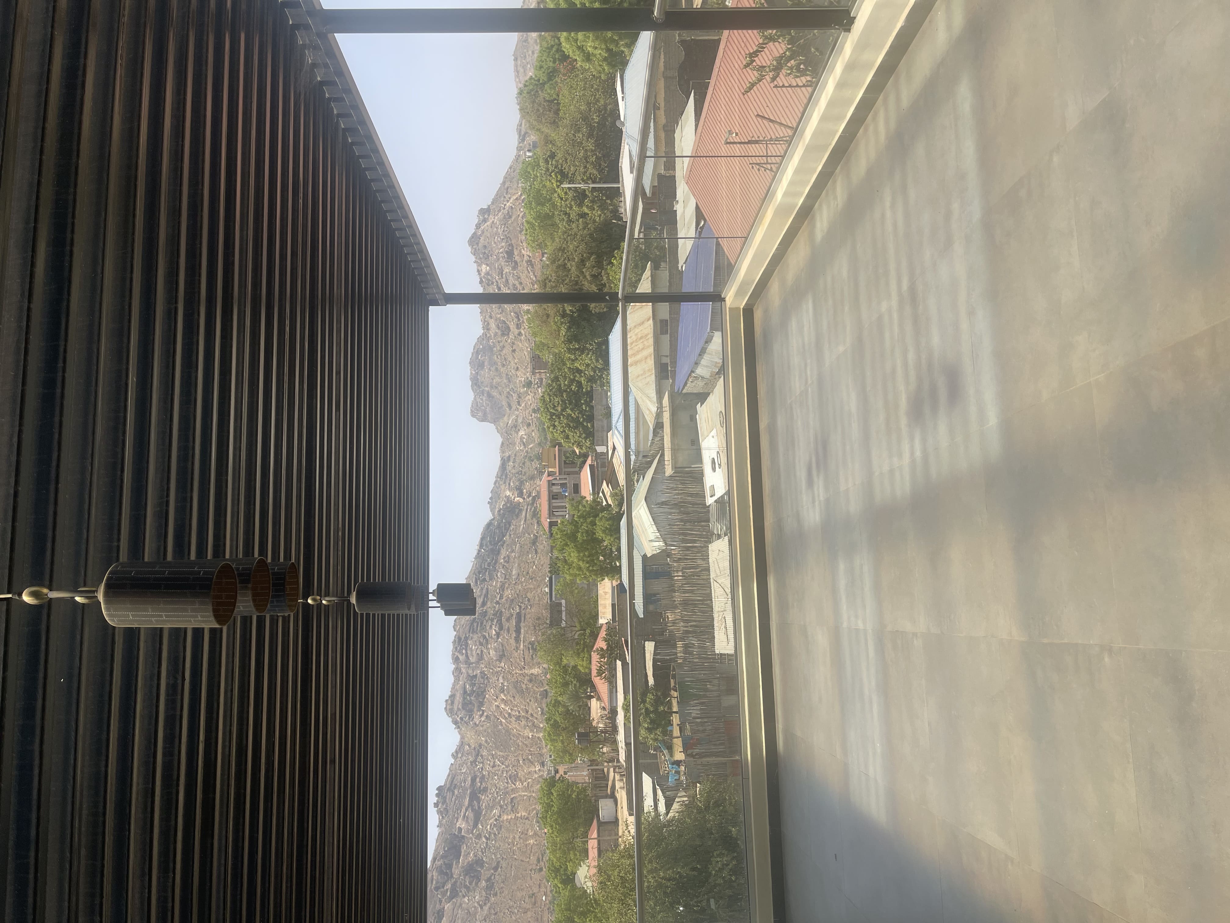 Villa for Sale – Nyakuron West