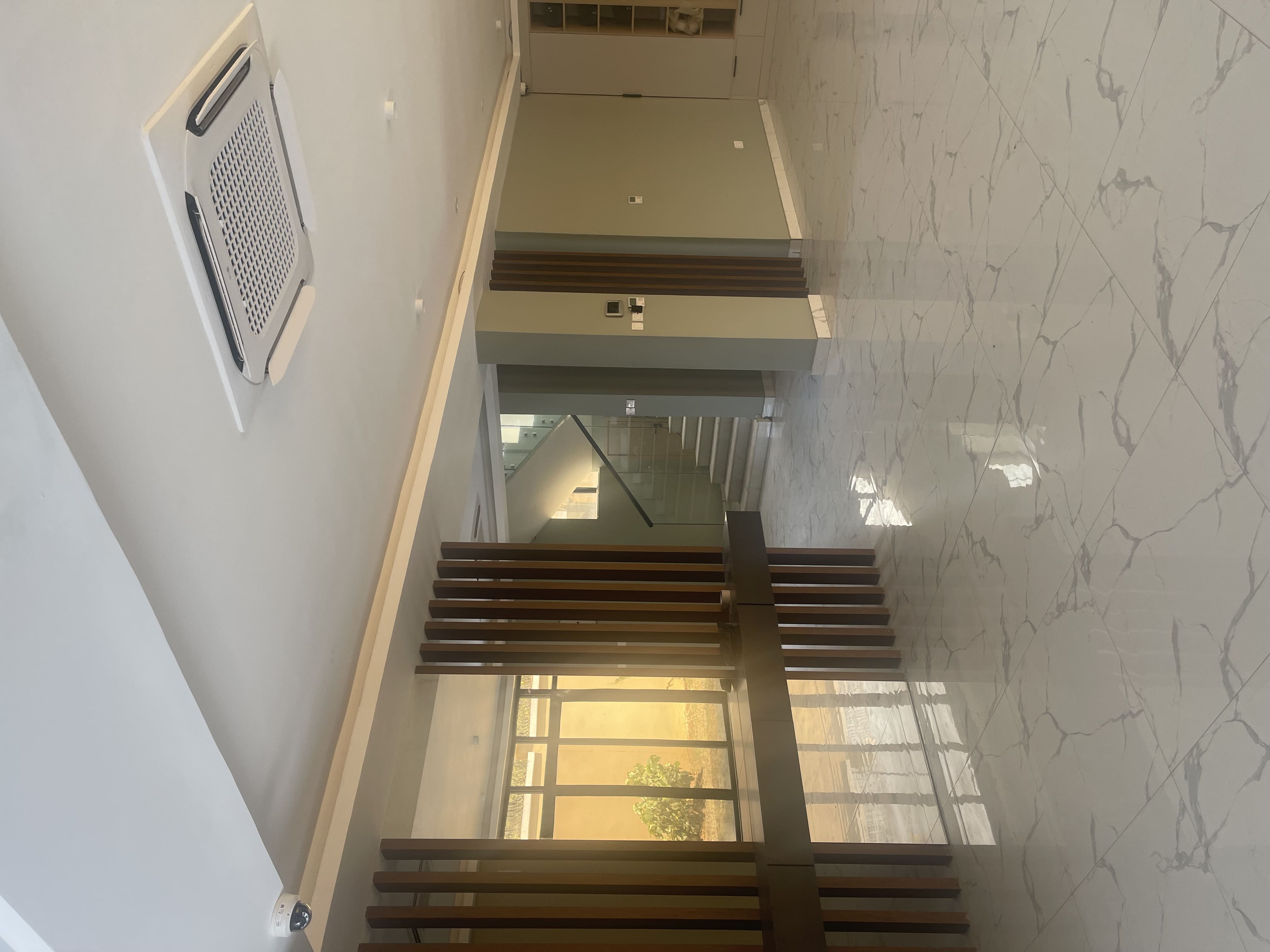 Villa for Sale – Nyakuron West