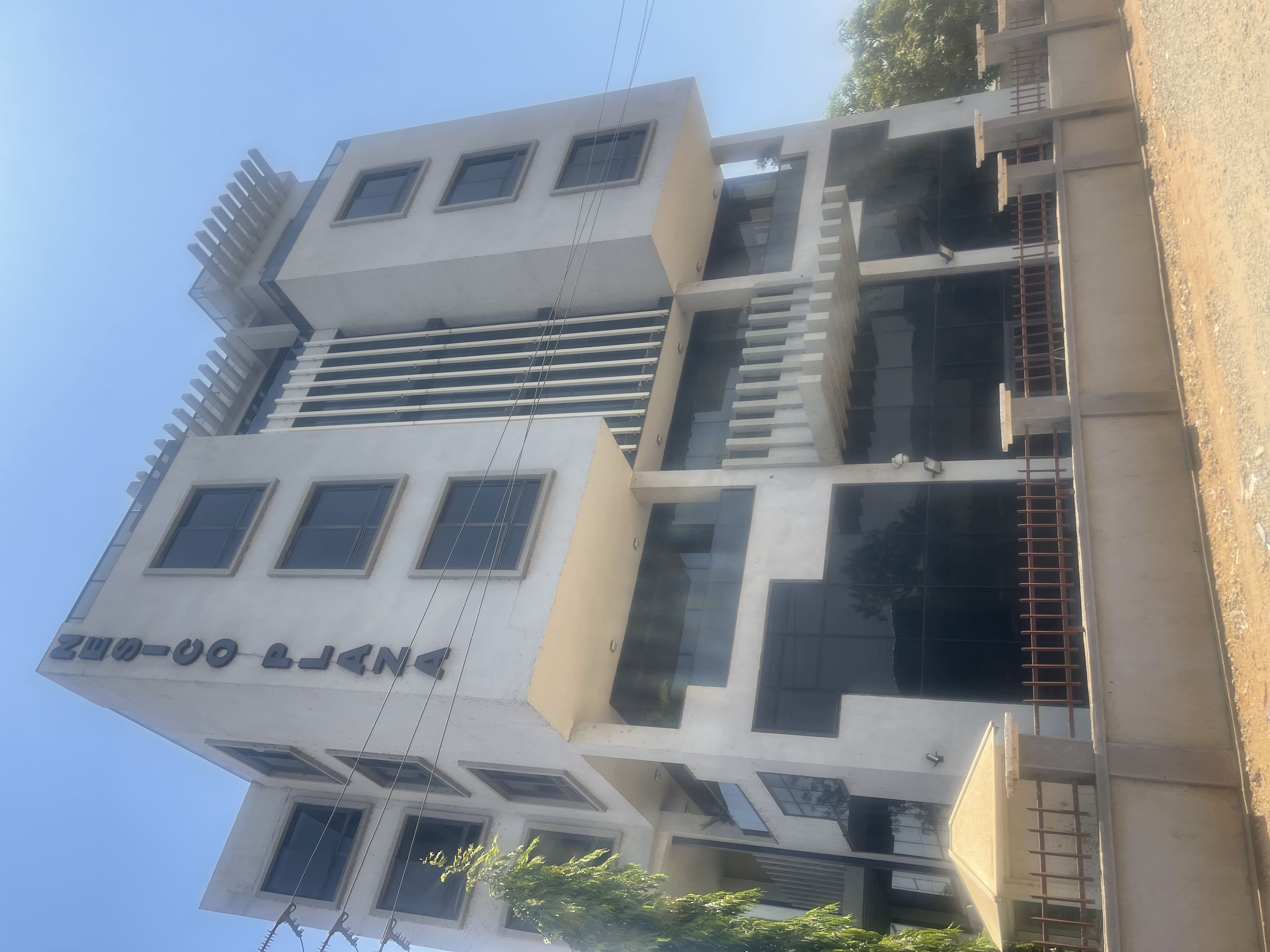 Villa for Sale – Nyakuron West